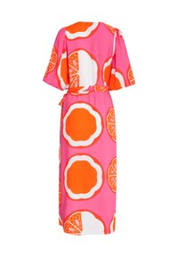 Wickelkleid aus pinkem Stoff mit großen orangefarbenen und weißen kreisförmigen Fruchtmustern. Lockere Ärmel und ein selbstbindendes Gürtel-Detail in der Taille.