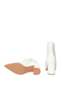 Ciabalù TRONCHETTI - Stivaletti - bianco