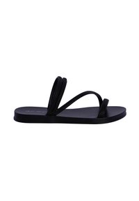 Chancla negra con dos correas trenzadas y suela plana. Hecha de goma, presenta una textura mate suave y un diseño minimalista.