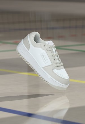 RD18 TWIN PLAT - Παπούτσια μπάσκετ - white/grey
