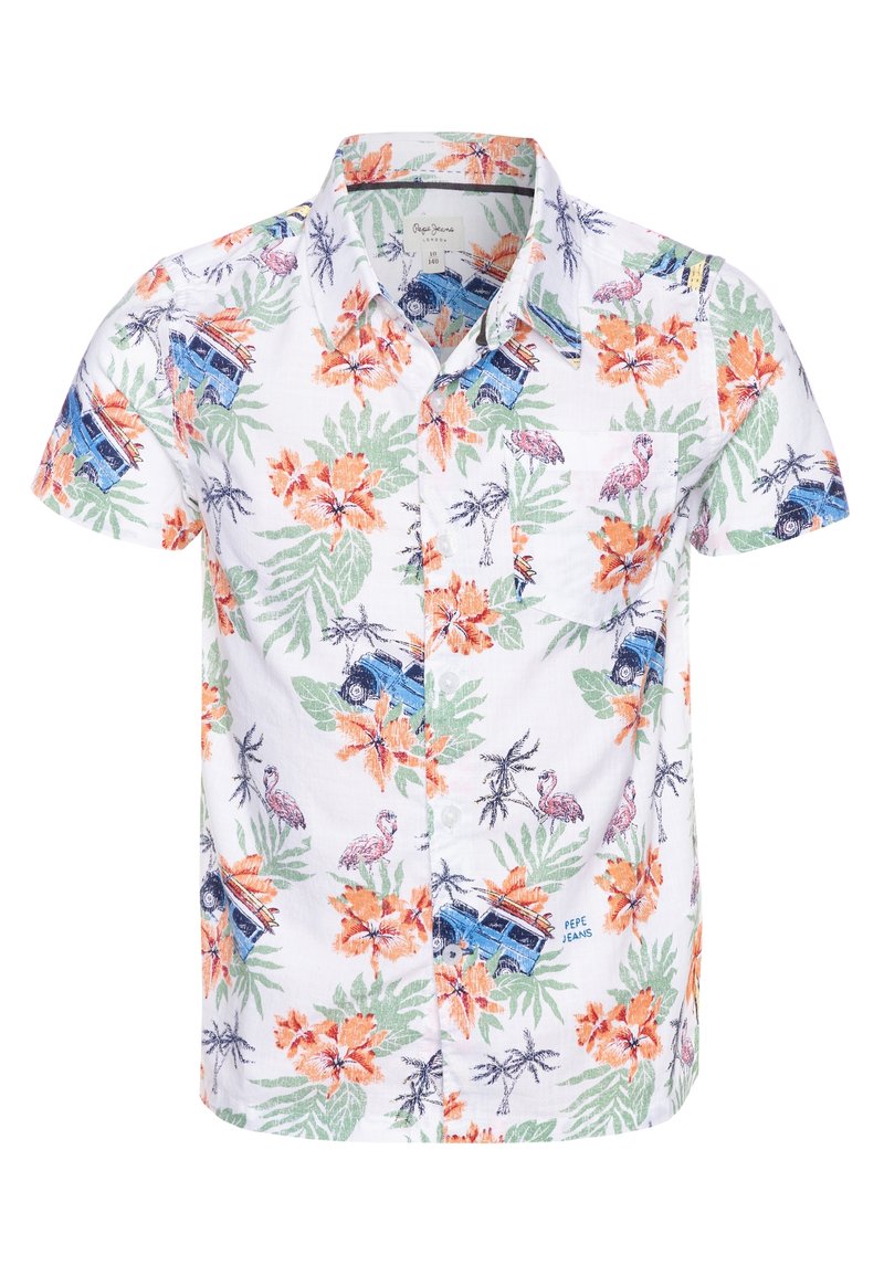 Koszula z krótkim rękawem na białym tle, z wzorami kwiatowymi i liśćmi palmowymi w kolorze pomarańczowym i zielonym, z niebieskimi pojazdami i różowymi flamingami.