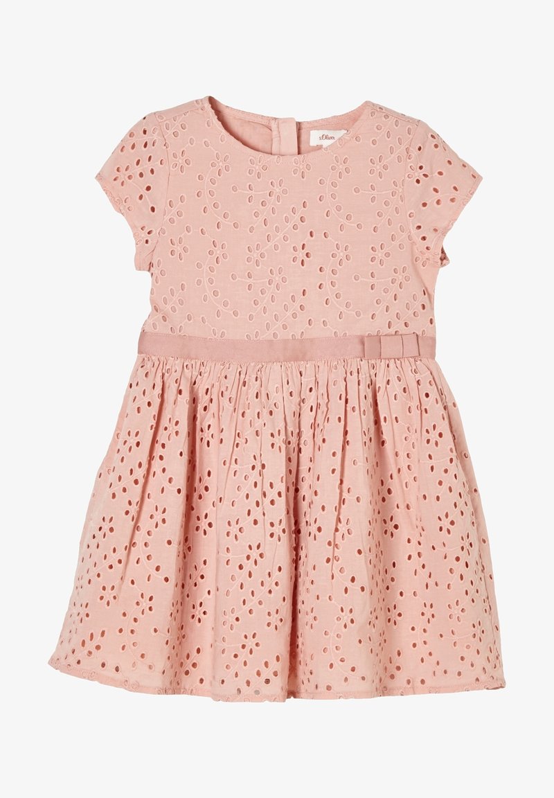 Robe rose à manches courtes pour fille avec motif en dentelle anglaise florale, jupe froncée et petit détail de nœud à la taille.