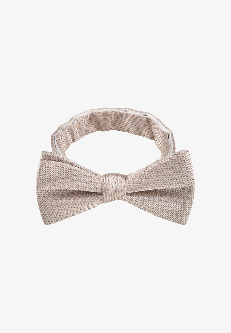 Beige strukturierte Fliege mit dezentem rosa und goldenem gewebtem Muster, verstellbarer Nackenriemen flach auf weißem Hintergrund liegend.