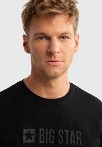 Big Star - T-shirt z nadrukiem