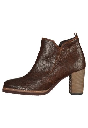 Kotníková obuv - brown