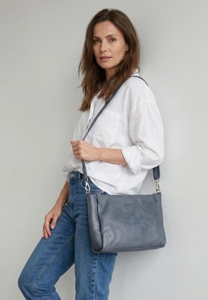 VENEZIA, CROSS BODY BAG - Taška s příčným popruhem - blue