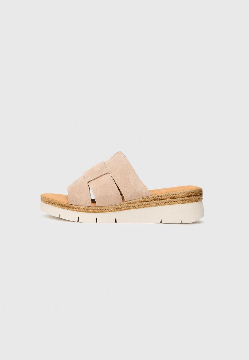 Gabor Comfort Muiltjes beige Gabor Comfort Muiltjes beige