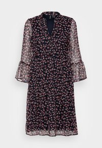 Selecionado, navy blazer