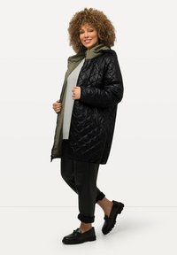 Ulla Popken HYPRAR REVERSIBLE QUILTED - Abrigo de invierno - gray green