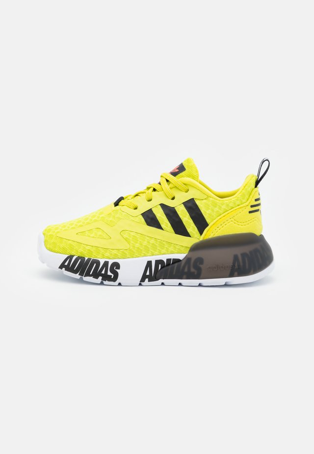 ZX 2K UNISEX - Sneakers basse - core black/footwear white