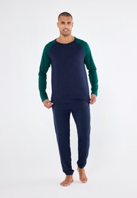 Pier One Pizsama szett - dark blue/green