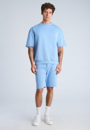 Lindbergh OVERSIZED SET - T-shirts basic - lt blue