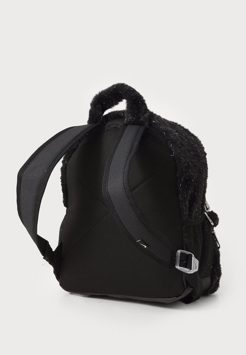 Nike — foto 2