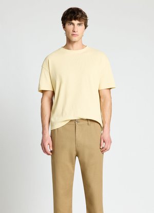 Calliope, T-SHIRT TINTA UNITA - Basic T-shirt - giallo chiaro