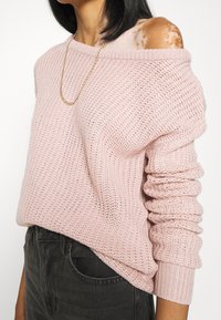 Missguided Sweter