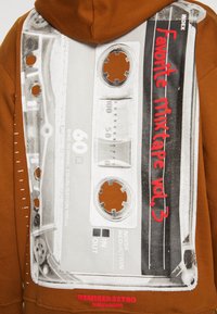 Only & Sons STONE ACENT PHOTO - Sweatshirt - monks robe