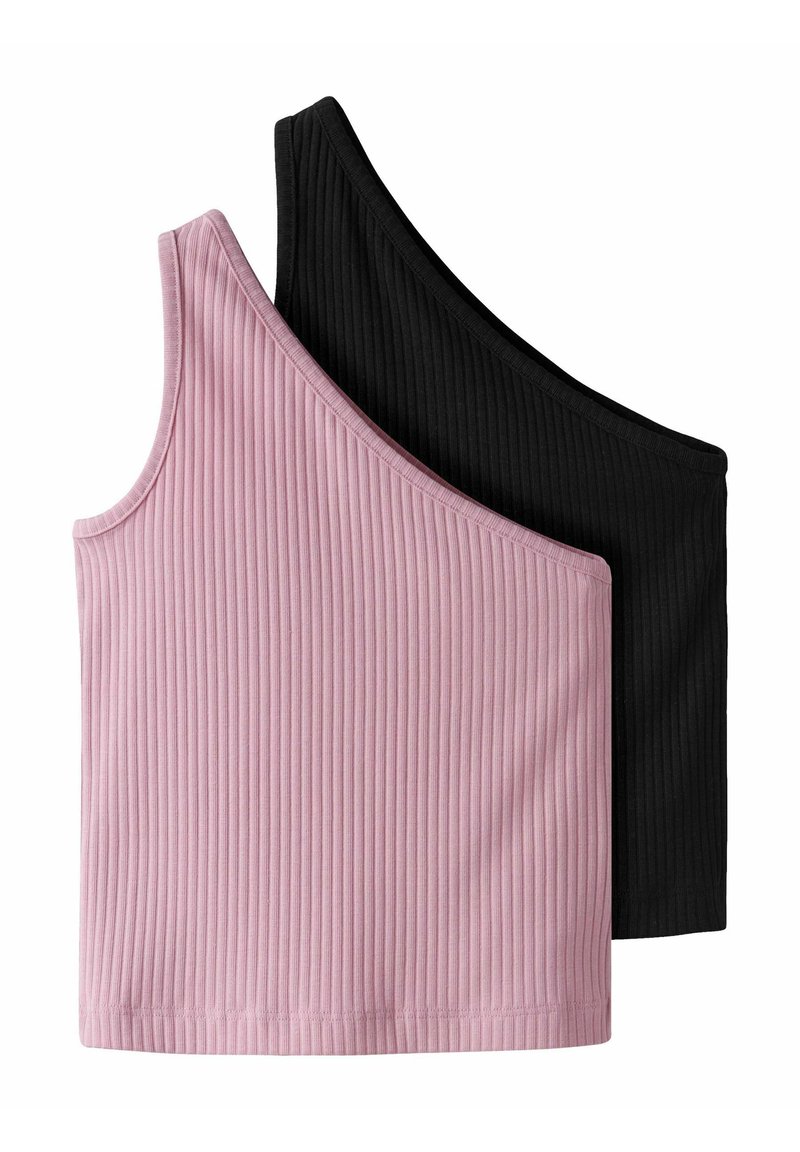 Deux crop tops côtelés : un rose clair et un noir, avec un col asymétrique et une coupe ajustée. Texture douce et élasticité moyenne.