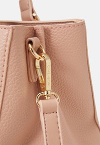 Valentino Bags SUPERMAN - Kabelka - cipria