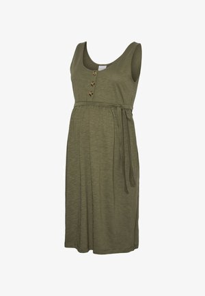 Robe de maternité sans manches vert olive avec col rond, trois boutons sur le devant et ceinture à nouer à la taille.