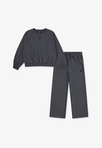 Selectat, dark matter