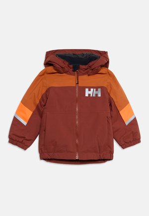 Veste à capuche pour enfant en rouge foncé et orange avec fermeture éclair intégrale, poignets élastiques, bandes réfléchissantes sur les manches et logo HH blanc à l'avant.