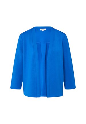 Jasnoniebieski kardigan z odkrytym przodem i rękawami do łokcia, wykonany z gładkiej tkaniny, przedstawiony na białym tle.