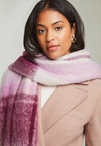 Lipsy SUPER SOFT CHECK BRUSHED - REGULAR FIT - Sjal / Tørklæder - red
