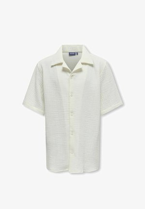 Košeľa s krátkym rukávom a zapínaním na gombíky, vyrobená z textúrovaného smotanovo bieleho materiálu s kempovým golierom, zobrazená na bielom pozadí.