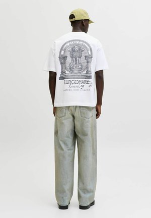 Jack & Jones T-SHIRT T-SHIRT - Nyomott mintás póló - bright white