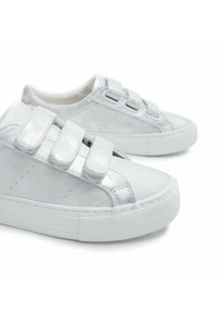 No Name BASKETS ARCADE STRAPS GLOW - Chaussures de skate - blanc