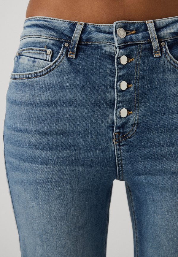 ONLPOSH SLIM FLARED BOX TAI - Bootcut jeans4