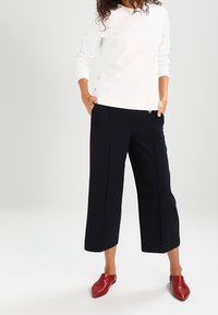 Lacoste LIVE Mikina - off-white