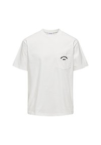 Witte katoenen t-shirt met korte mouwen, ronde hals en een borstzak aan de linkerkant met zwart geborduurde tekst en een klein logo detail.