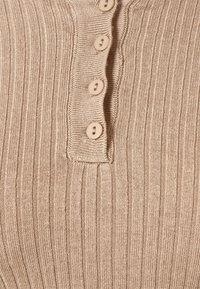 Even&Odd Sweter