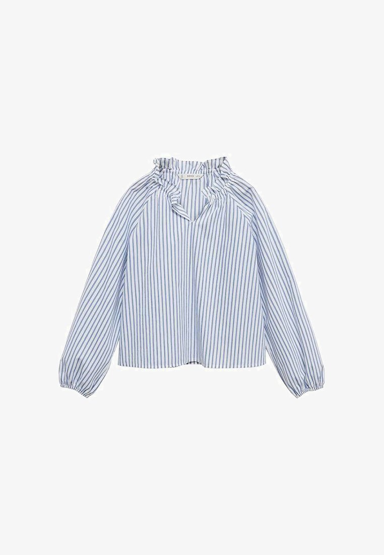 Gestreepte blouse met blauwe en witte verticale strepen, een rimpelachtige halslijn en lange pofmouwen met elastische manchetten.