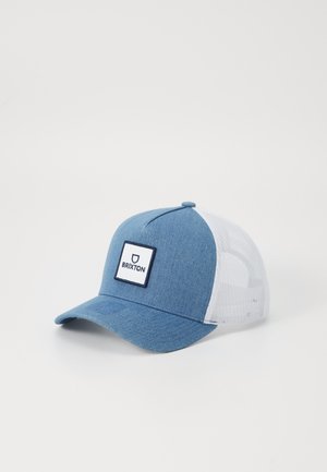 Blauwe gestructureerde stoffen pet met witte gaaszijden, gebogen klep en een rechthoekige logopatch met het label "Brixton" aan de voorkant.