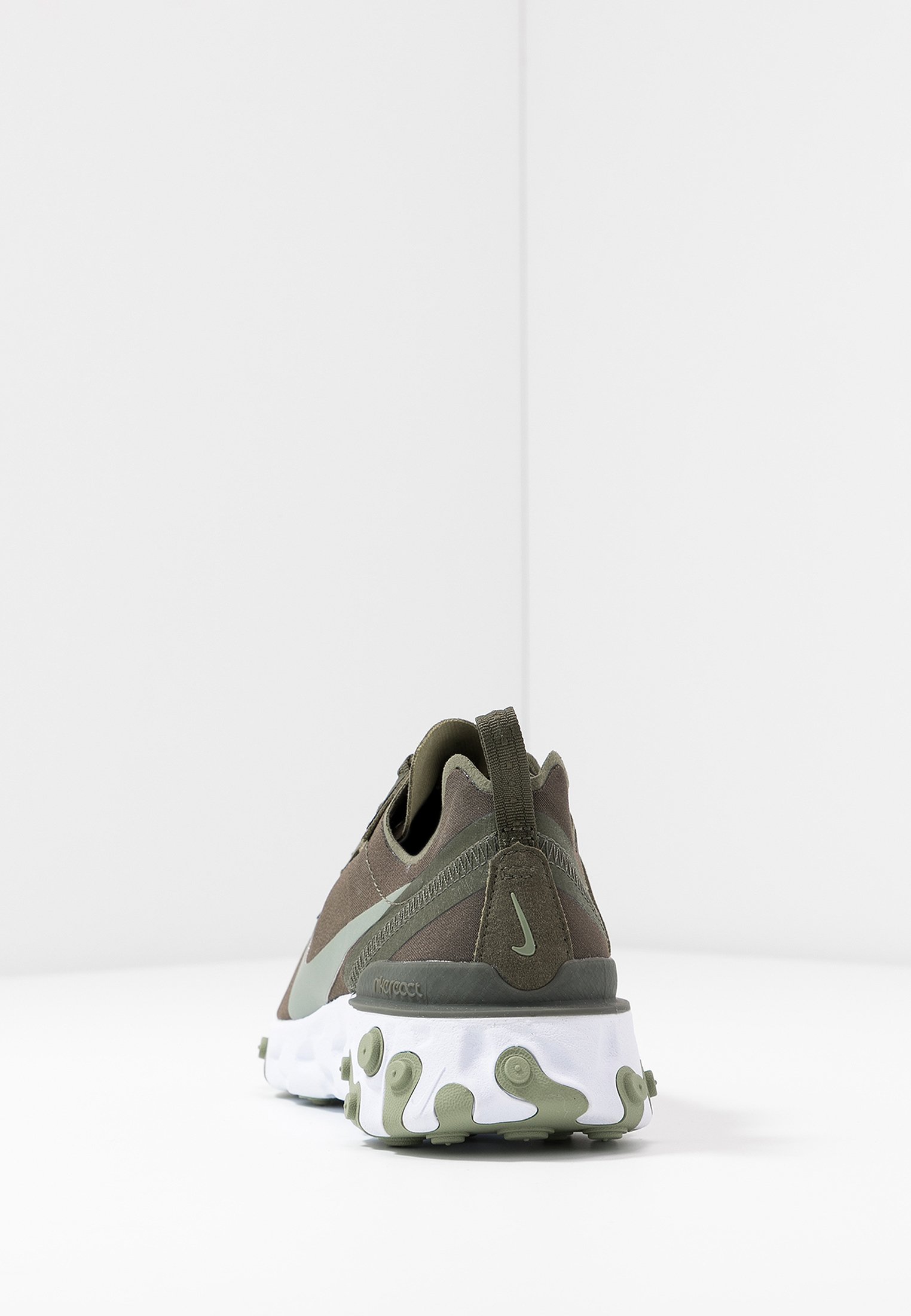 nike react element khaki