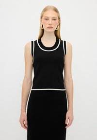 Non selezionato, black 