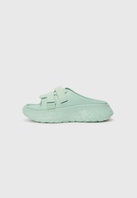 Unselected, light teal