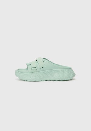 OFFBOUND - Papuci înot - light teal
