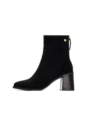 Botines bajos - black