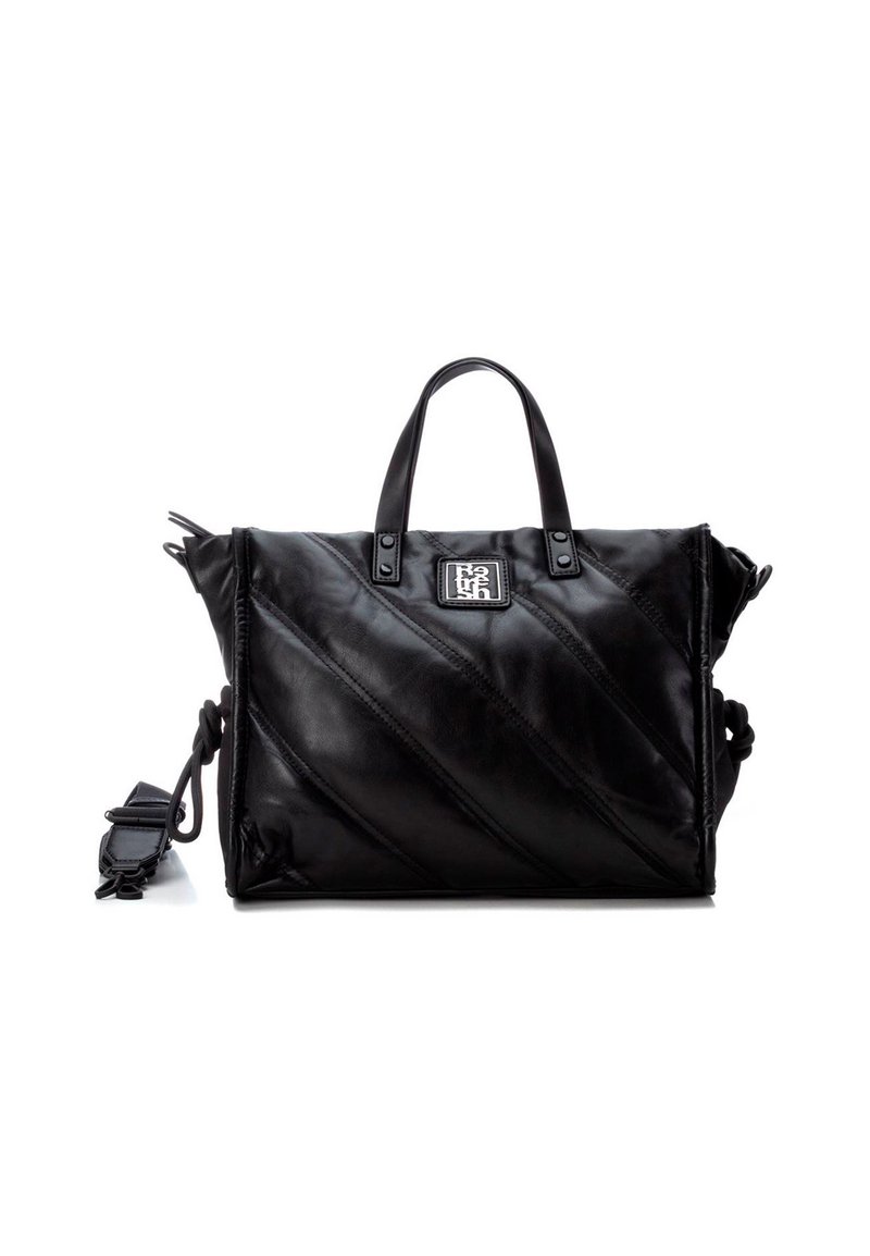 Bolso de piel acolchada negra con asas superiores y correa de hombro desmontable. Presenta costuras diagonales y una placa de logo en la parte frontal.