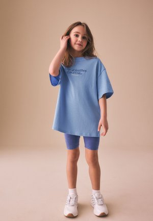 Next, REGULAR FIT - T-SHIRT AND CYCLE SHORTS SET  . - Shorts - blue slogan