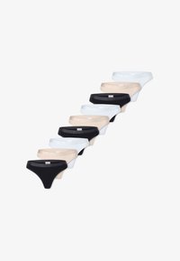 Seleccionado, assorted