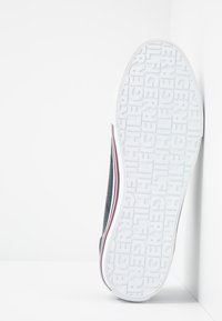 Tommy Hilfiger Sneakers - blue