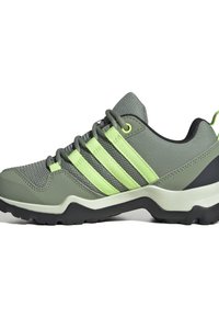 adidas Terrex TERREX AX2R HIKING - Hikingschuh - silver green/green spark/crystal jade