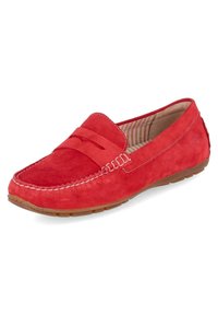 Rote Wildleder-Slipper mit einem gestickten Zehendesign, einer flachen Gummisohle und einem gestreiften Stofffutter im Inneren. Keine sichtbaren Beschläge oder Akzente.