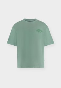 Δεν επιλέχθηκε, dk green