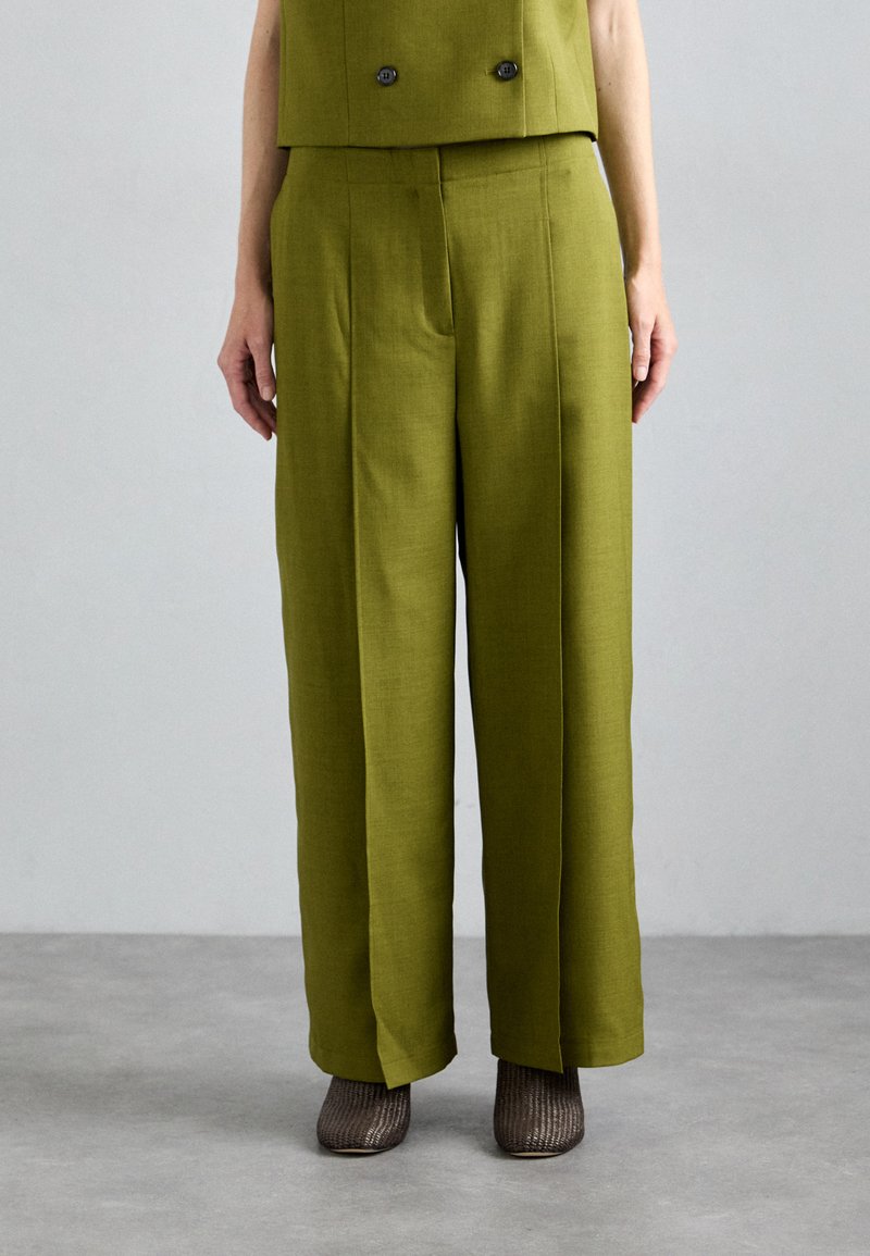 Theory Pantaloni - avocado