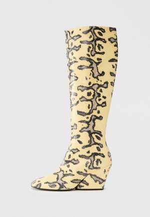 Kõrge kontsaga saapad - resin/multi-coloured